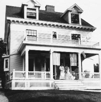 4237 Linden Hills Boulevard. Lowell Lamoreaux designed this Colonial Revival house for Edward F. Crandall in 1905.