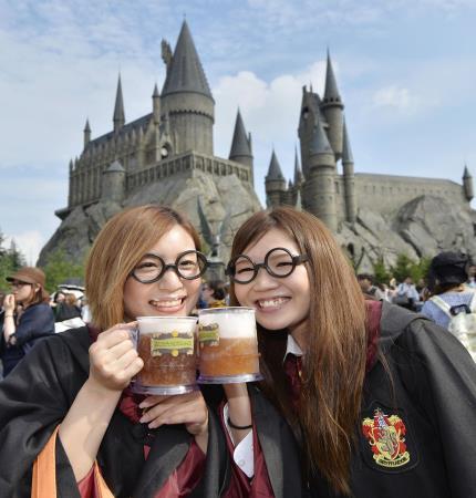 Then you ll be ready to be amused at Universal Studios Japan, home of the only full Harry