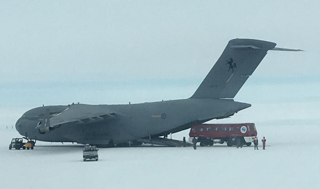 INFRASTRUCTURE AND LOGISTICAL SUPPORT 53 Aviation turbine fuel available for upload (increases payload to/from Antarctica); Provision of suitable ground support equipment including power carts, air