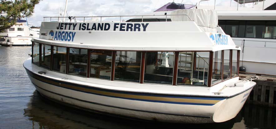 The Queen s Launch is a fun, sporty ferry boat that offers small casual groups the least obstructed