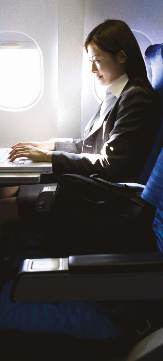 Choosing the right partner Airlines must carefully choose the right partner that will support them in offering a reliable service and high quality broadband experience to their passengers throughout
