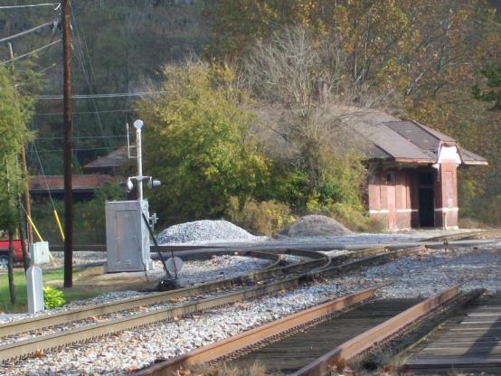 INACCESSIBLE SITES WORTH INTERPRETING Once there were railroad depots in nearly every community along the Virginia Coal Heritage 325 mile route. Now there are only six.