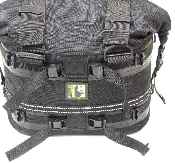 Do this by adjusting the 2 seat strap webbing from the large center buckles. Adjust so that the bags are centered on each side rack. FIG.5 FIG.