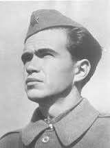 100 година од рођења народног хероја Ива Лоле Рибара Рођен је 23. априла 1916. године у Загребу. Син је познатог југословенског политичара др Ивана Рибара.