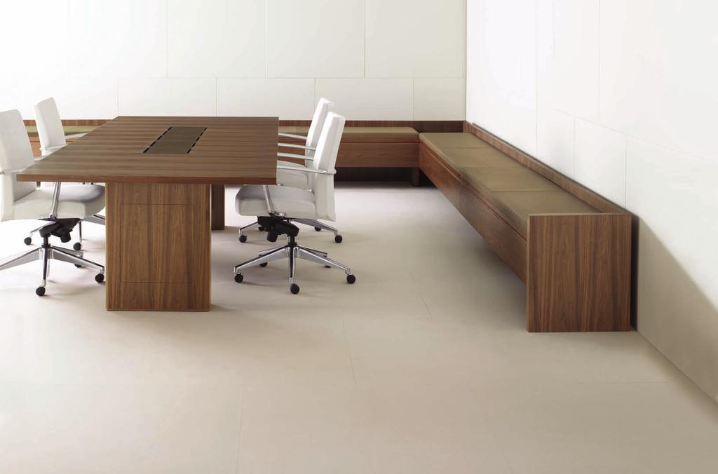 05 Linea supports the conference room with benches that provide additional seating capacities for large meetings and complements the beautiful Linea rectangular
