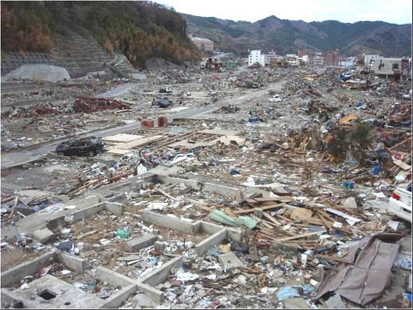 The density of houses and population in the inundation area of these cities was lower than in Onagawa and Otsuchi town.