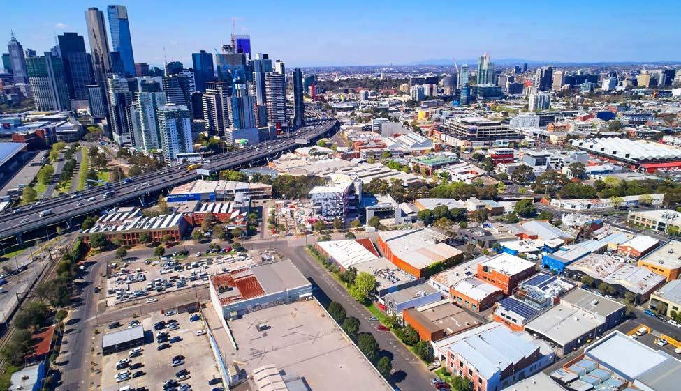 Melbourne CBD 1km* Clarendon Street retail & dining 600m* Crown 700m* South