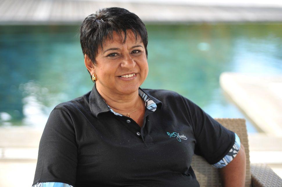 Genevieve Dardanne: Managing Director Has 30 years experience in the tourism industry, including fifteen years experience as Marketing Manager & Manager of White Sand Tours (DMC).