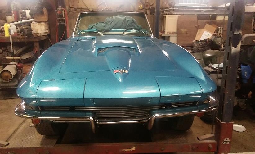 1964 Corvette Restoration----Update #7 Last month I talked about putting my friend Steve's 1964 together after it was painted.