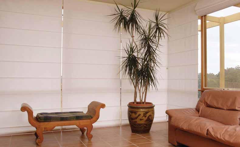ROMAN SHADES The classic Roman Shade at home with every décor