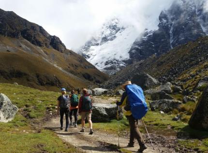 After introducing ourselves to the group, we get prepared for the hike, and start out to a steady uphill to the pass (4,650mt, 15,255 ft.).