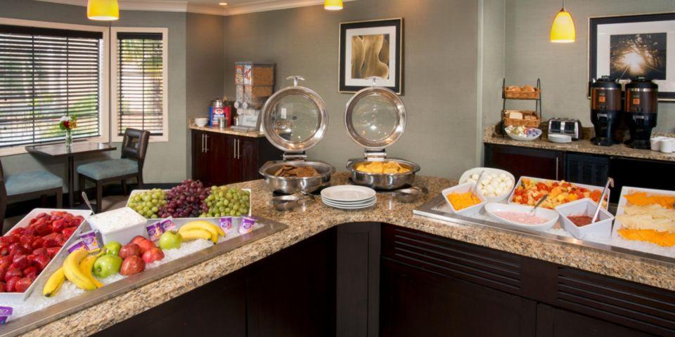 _COMFORTS OF STAYBRIDGE SUITES EQUIPPED KITCHEN Stove