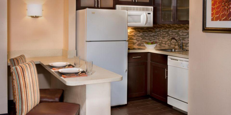 Refrigerator Dishwasher FLEXIBLE WORKSPACE Work Desk