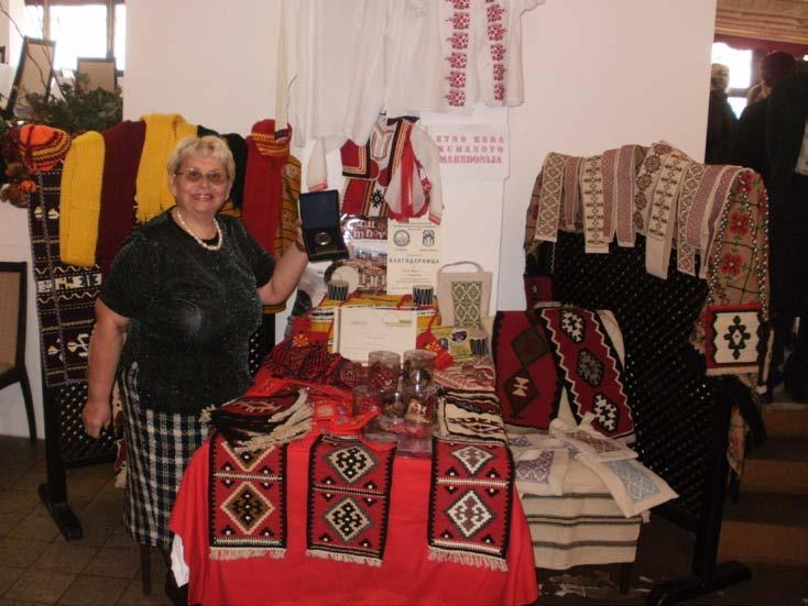 Обуката је спроведе здружението на жени ткајачки Серафим од Берово, со што се постигна и пренесување на знаења и вештини.