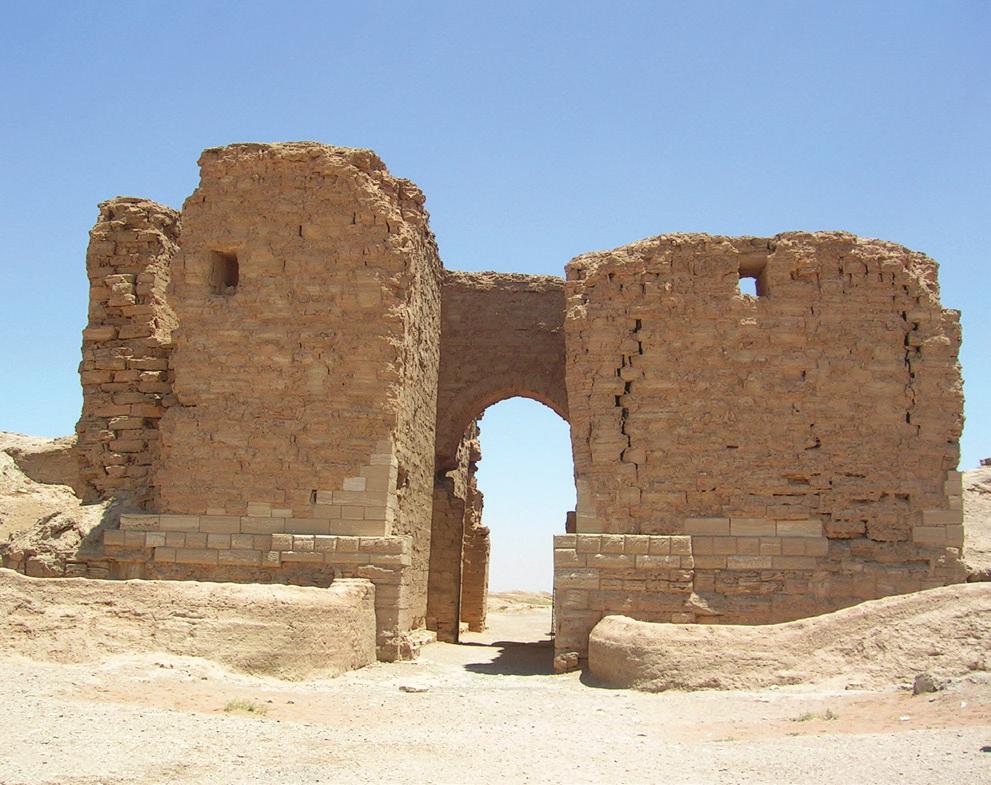 Satellite-based Damage Asessment to Historial Sites in Syria PALMYRA GATE The Greco-Roman Great Gate, or Palmyra Gate, is comprised of two substantial bastions linked by a passageway over the arch.
