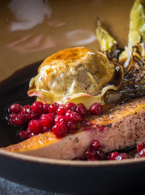Celebrating the finest produce the Cotswolds has to offer, the team of skilled chefs create tantalising menus filled with flavour, using regionally sourced and freshly foraged ingredients, perfectly