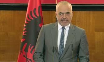 E enjte 19 Korrik 2018 FAQJA E PARE - 3 Kitaroviç në Tiranë, pritet nga Meta: Shqiptarët, të mirëpritur për punësim sezonal Presidentja e Kroacisë: Mirënjohje, 87 shqiptarë dhanë jetën në luftën për