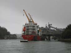 7m Normal max LOA 100m* Concrete quayside berth Down River section of Quay 5/6 Jones Mobile crane Bag