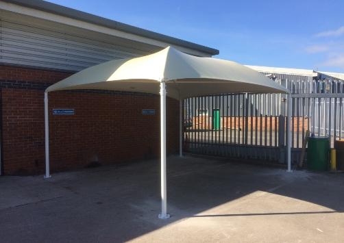 Texabri Canopies Page 12 Technical Characteristics Galvanized, oven-glazed, steel structure offering maximum protection against corrosion Translucent