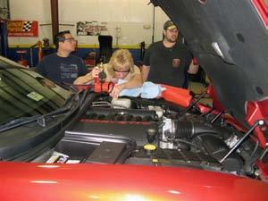 Eight club members took advantage of this opportunity to perform some basic maintenance and to do some upgrades