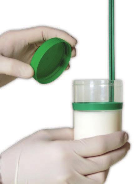 The handle can be separate after sampling to facilitate the sample transport to the laboratory.
