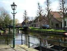 Day 6 (Thu): Leiden Haarlem; Biking about 45 km.