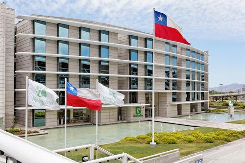 6 7 Nov 18 Santiago Holiday Inn Santiago Airport One nights Hotel Accommodation Full Buffet Breakfast included One Double Room Hotel connected to Airport by Walkway Wed 7 Nov 18 10.