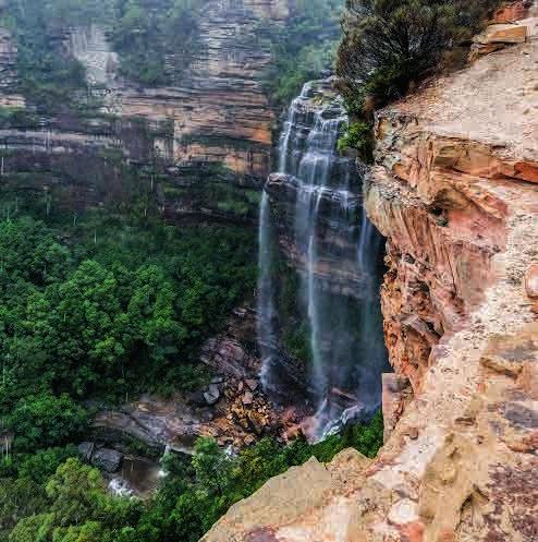 This three day/two night guided walk, departing and returning to Sydney NSW (transfers included), is a lodge based walk with luxury accommodation at Echoes, a boutique property overlooking the
