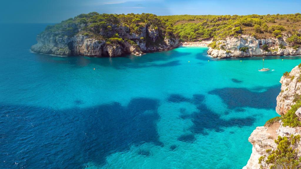 Balearic Islands Mallorca Menorca Ibiza Formentera Mallorca T. +34 971 211 192 F. +34 971 211 199 pmi.