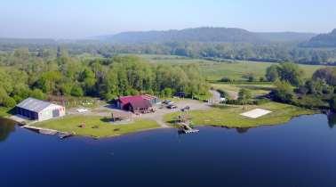 The Nautical Club of Toutainville A superb lake and great