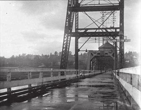 It replaced two, nine foot wide lanes for vehicles located on the rail bridge For 15 years the Pattullo Bridge operated as