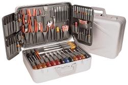 ATTACHÊ TOOL CASES Model TCA100ST and TCA100MT Contains 53 individual hand tools, 31 Series 99 interchangeable screwdriver/nutdriver blades and handles, and 2 specialized screwdriver/nutdriver kits