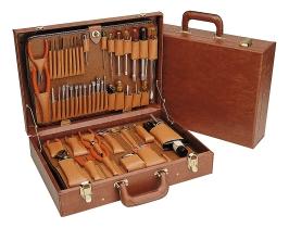ATTACHÊ TOOL CASES Model TC150ST and TC150MT A carefully selected, intermediate assortment of Xcelite hand tools Contains 23 individual hand tools, popular WP25 Weller 25 watt soldering iron, 24
