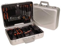 ATTACHÊ TOOL CASES Model TCA150ST and TCA150MT Carefully selected, intermediate assortment of Xcelite hand tools and WP25 Weller 25 watt soldering iron Contains 23 individual hand tools, 24 Series 99