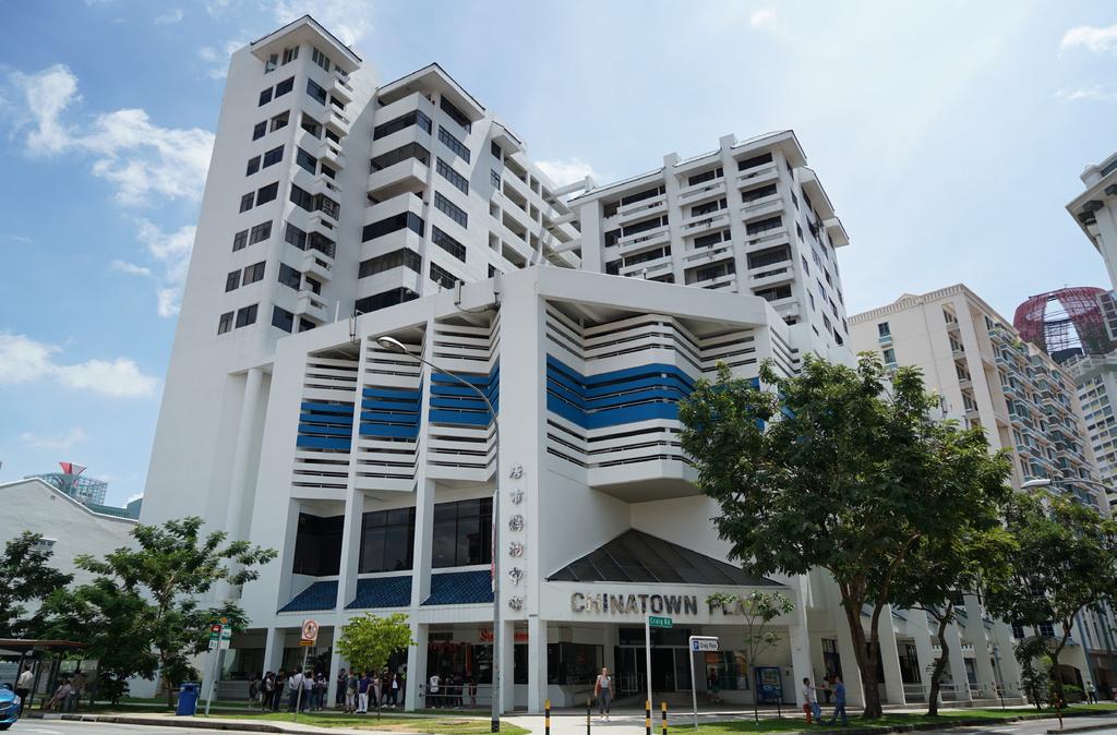 Furthermore, the one-kilometre proximity to AngloChinese School (Primary), CHIJ Primary (Toa Payoh) and St Joseph s Institution Junior would be a great attraction for future purchasers and investors.