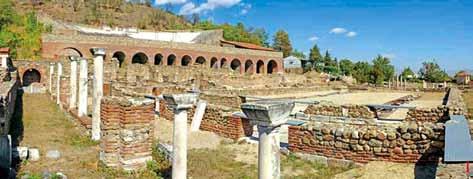 site: Heraclea Lyncestis location: Bitola HERACLEA LYNCESTIS The Antique city of Heraclea Lyncestis is situated on the south side of the city of Bitola, in its immediate vicinity.