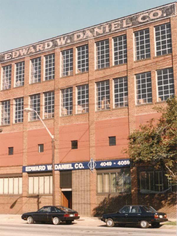 By the 1930 s, the Edward W. Daniel Company established themselves as a key supplier not only to the marine market but other industries as well.