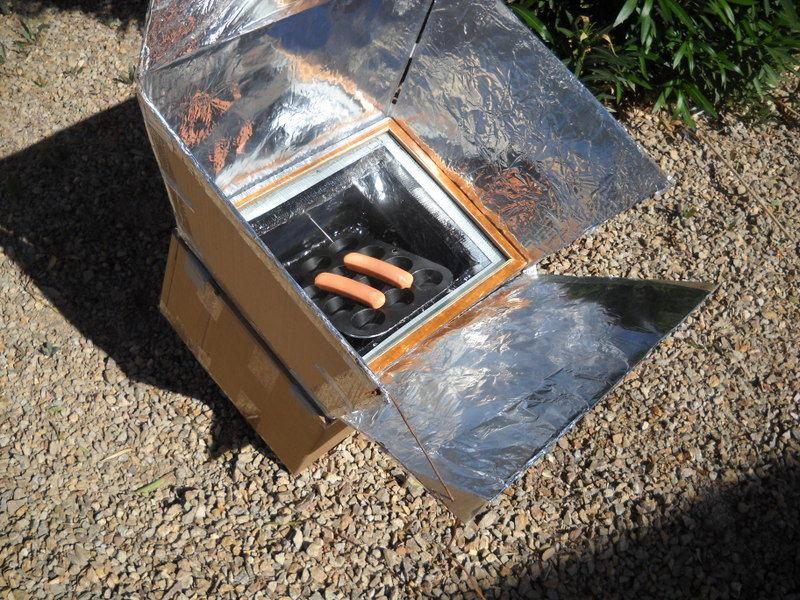 7 Efficient Cooking Without Electricity Have at least two manual can openers for all those canned goods. Utilize various solar ovens and cookers when sunlight is available.