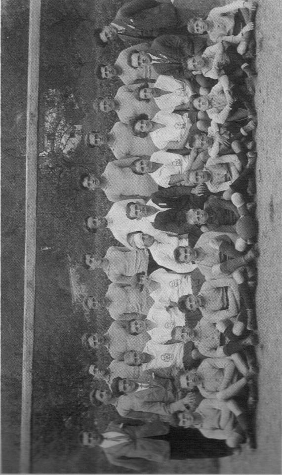 3.4. Nogomet v Laškem 3.4.1 Od začetkov do druge svetovne vojne Kot že prej omenjeno so laški dijaki celjske gimnazije, meščanske in trgovske šole že v letih 1924 in 1925 prirejali nogometne tekme v Laškem.