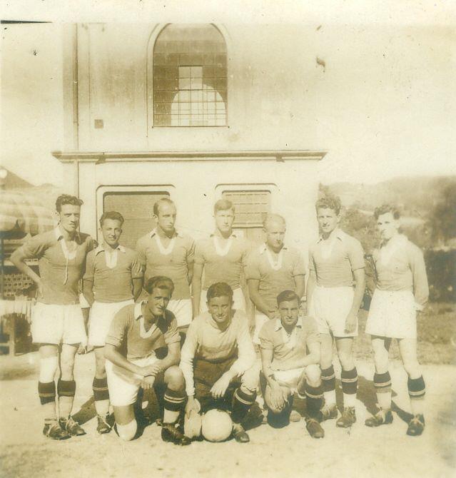 Leta 1939 so v Laško v okviru tradicionalnega športnega dne v goste prišli nogometaši Železničarja iz Maribora.
