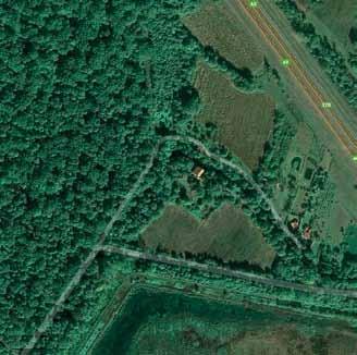Obnova Vaclavekovog mlina u Piljenicama 155 5 Satelitski snimak Vaclavekovog mlina. Pozicija okućnice u prirodnom ambijentu (preuzeto s: Google Earth) Satellite shot of Vaclavek Mill.