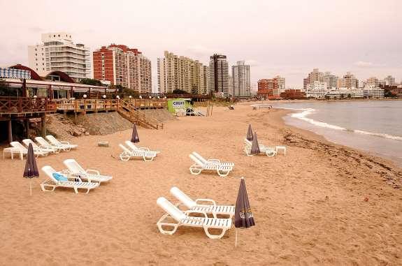 Figure 6.36Beachfront in Punta del Este, Uruguay Notice the high-rise apartments and commercial buildings. Uruguay is highly urbanized and has been an attractive place for tourism.
