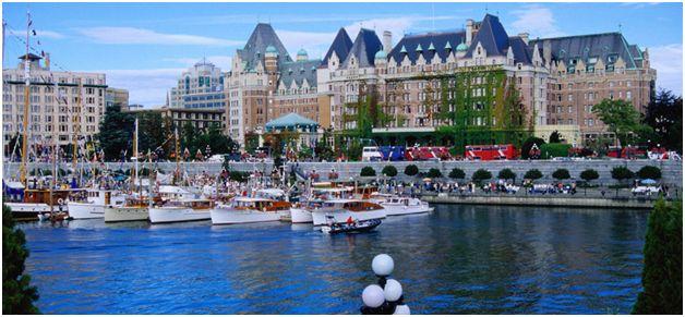 THURSDAY, AUGUST 2 / VICTORIA, BRITISH COLUMBIA / 9 AM 6 PM Visit the world-famous Butchart Gardens or the lush and exotic Butterfly Gardens and see how Victoria earned the nickname "The City of