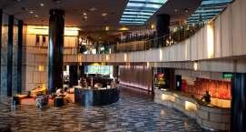 CROWN PLAZA **** Madrid Crowne Plaza Madrid Airport is situated next to Madrid