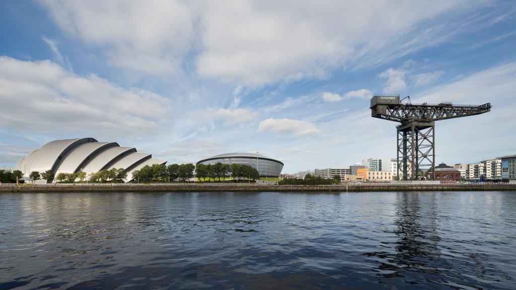 There are a number of local sights and attractions close to The SSE Hydro including the Glasgow Science Centre, Riverside Museum and Kelvingrove
