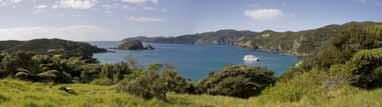 Short Tours/Add-ons North Island Bay of Islands Overnight 2 days, 1 night from US$384 twin-share 3 days, 2 nights from US$502 twin-share 1 1 night accommodation Luxury Overnight Cruise Dinner &