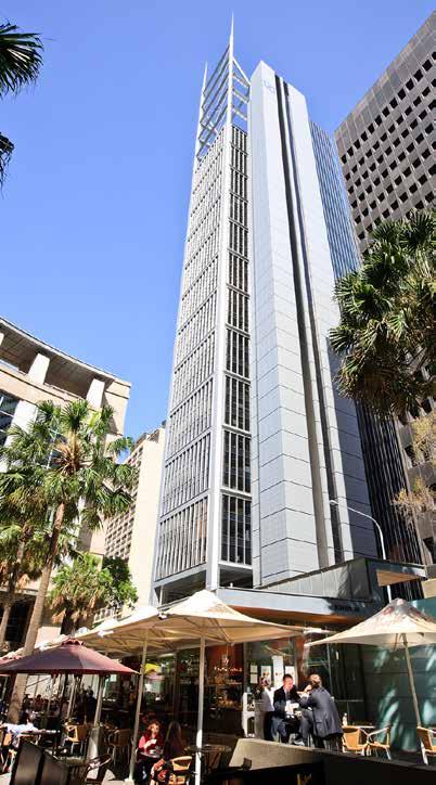 KENT ST CLARENCE ST 12 INVESTA OFFICE FUND PROPERTY PORTFOLIO JUNE 2014 Deutsche Bank Place, 126 Phillip Street, Sydney NSW With stunning views across Sydney Harbour and the Royal Botanic Gardens,