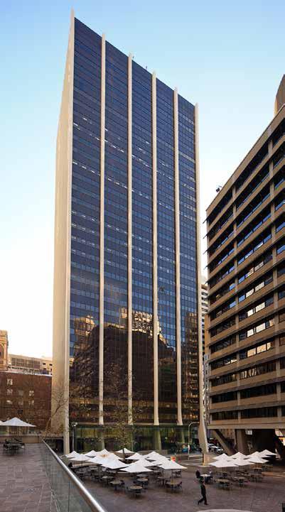 16 INVESTA OFFICE FUND PROPERTY PORTFOLIO JUNE 2014 10-20 Bond Street, Sydney NSW The property consists of two buildings and a ground floor retail plaza: 10 Bond Street with seven levels of office