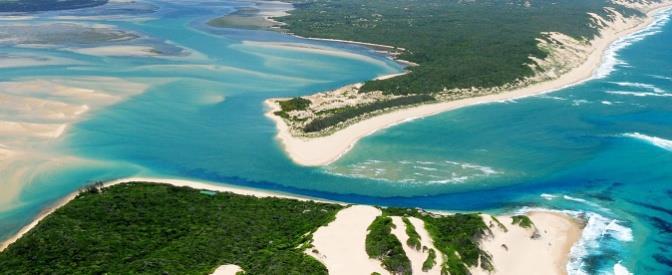 MOZAMBIQUE MACHANGULO BEACH LODGE Constance Halaveli Part of The Leading Hotels of the World, 86 rooms.