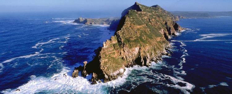 The Cape Peninsula is one of the world s most scenic areas and stretches from the City centre to Cape Point.